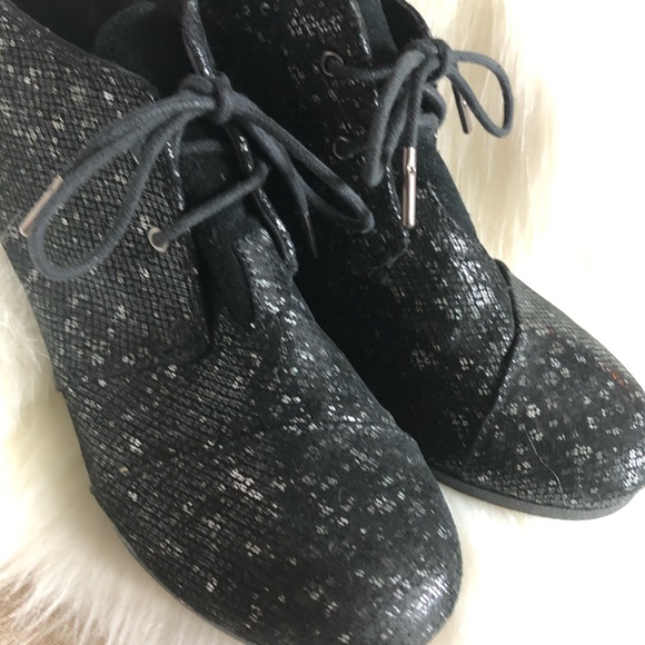 COPY - - Tom’s Black Glitter Booties, 8 Women’s - Picture 8 of 8